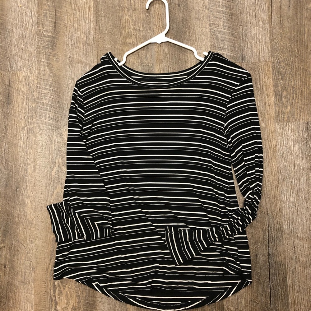 American eagle long sleeve shirt